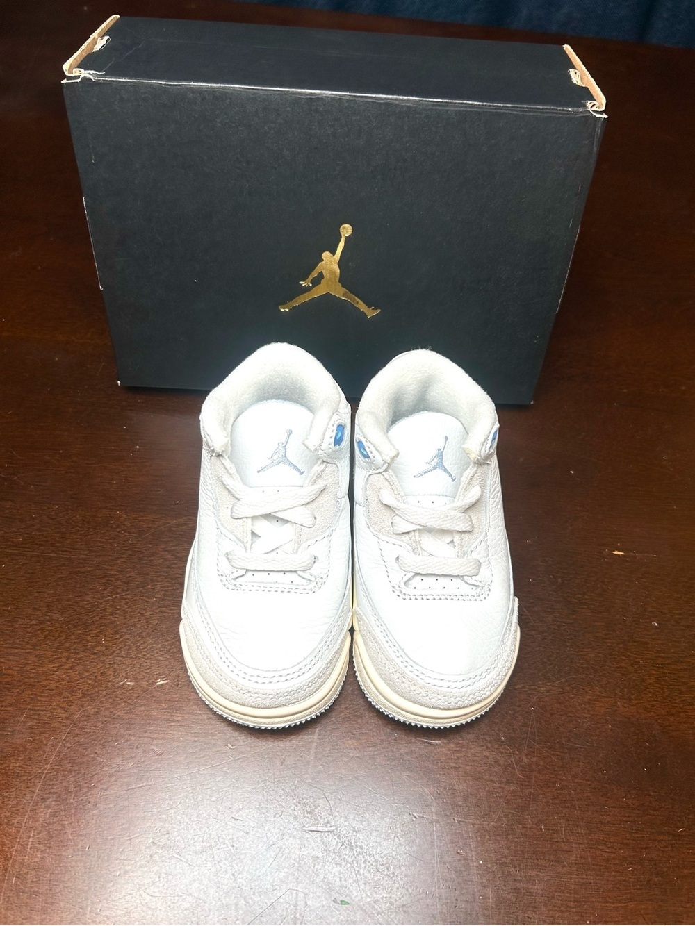 Air Jordan 3 Retro Boys Toddler 5c Summit White Hydrogen Blue DM0968-101 - Picture 9 of 10